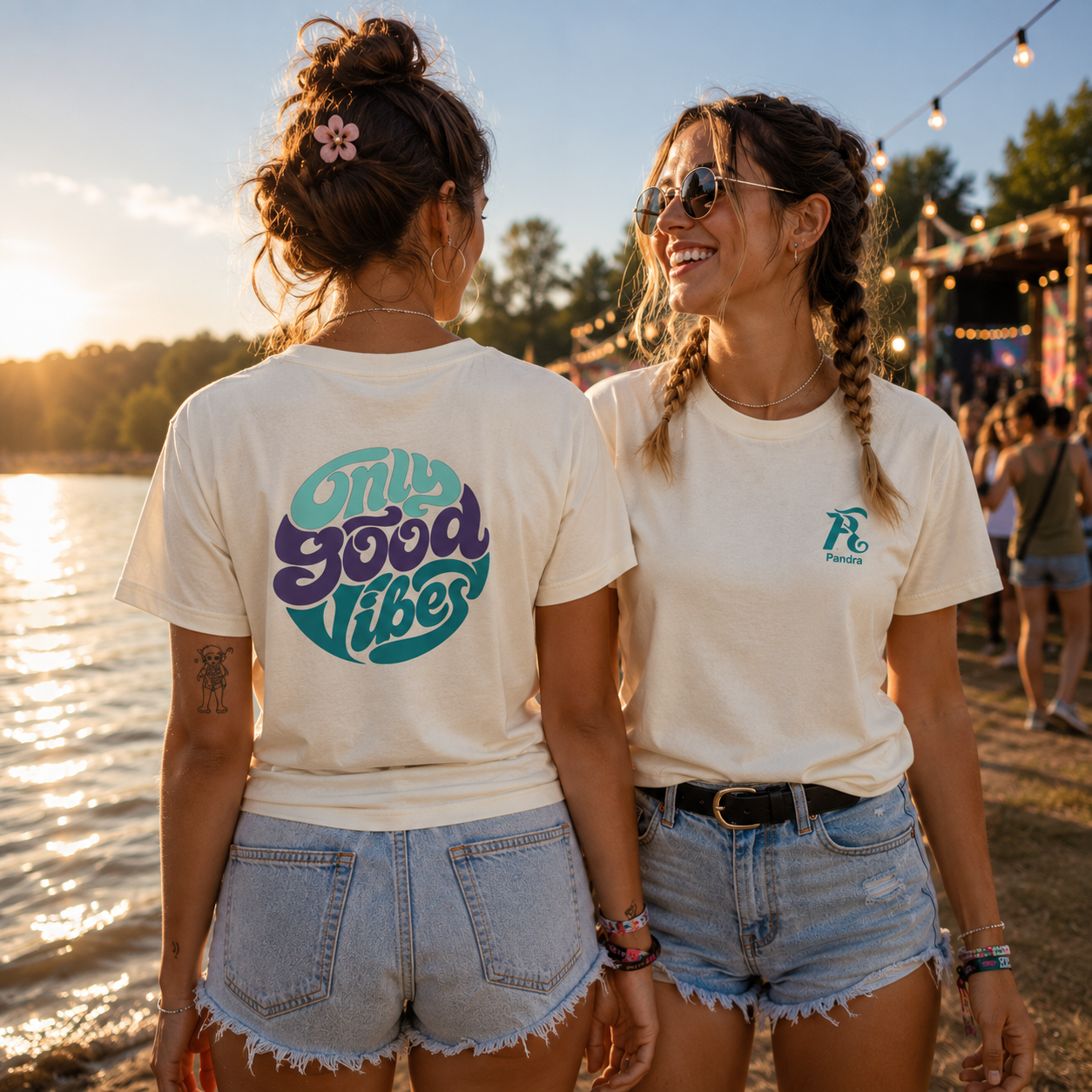 Premium Damen-Shirt „GOOD VIBES ONLY“ - Statement-Lila