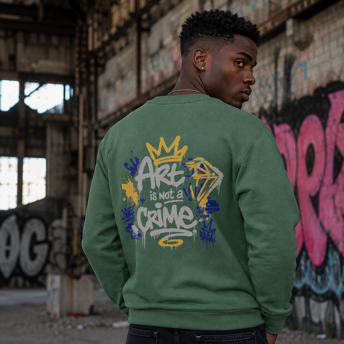 Unisex Premium Organic Statement Sweatshirt – „ART IS NOT A CRIME“